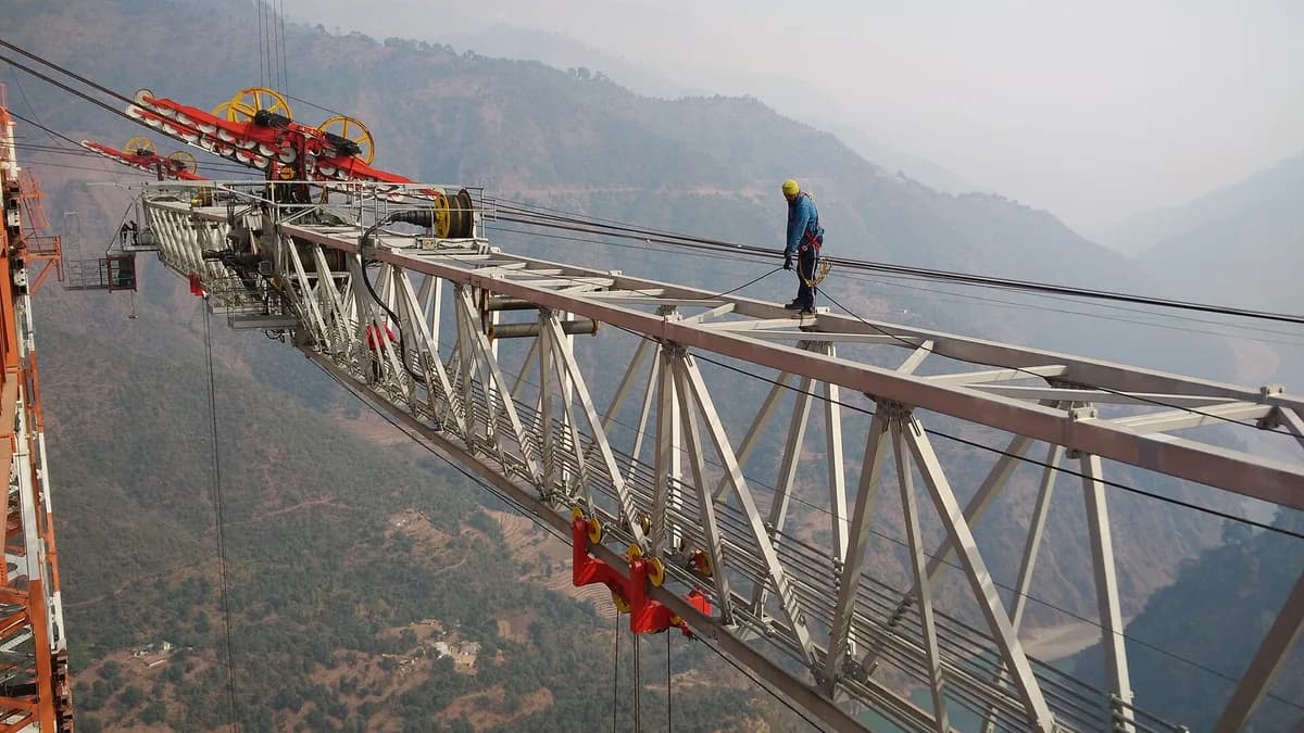 Chenab Rail Bridge in India
